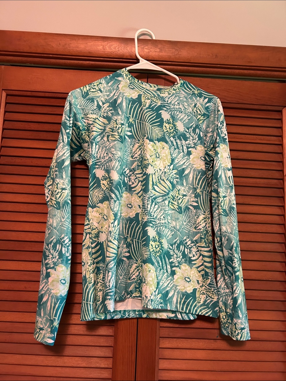 Women’s Long Sleeve Floral Print UV Tee